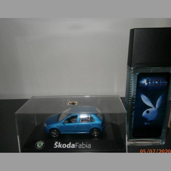 modely Škoda 1:43 + deodorant PLAYBOY ZDARMA